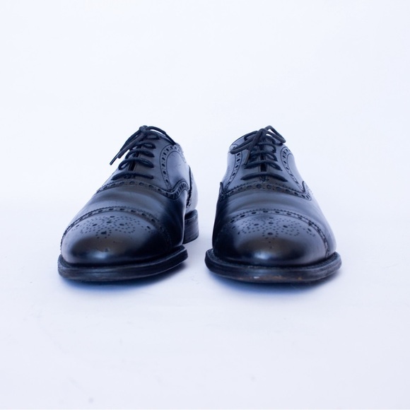 Church’s Custom Grade Leather Wingtip Shoe’s‎ Men’s 9(F) Made In England main image 5